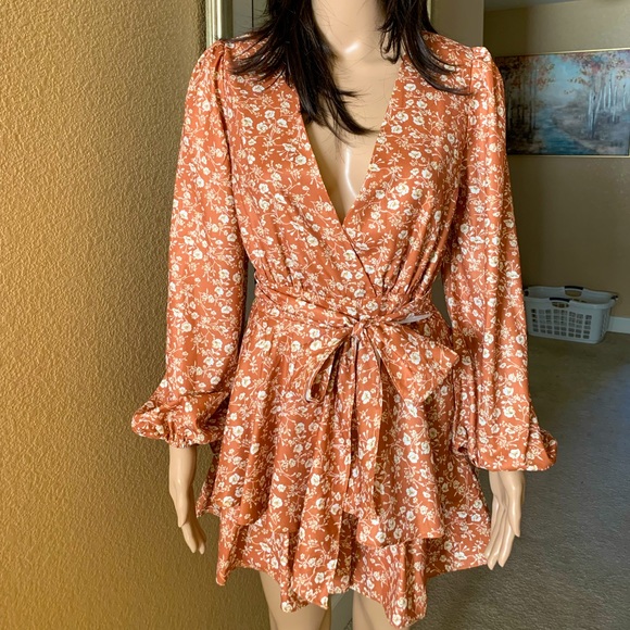 Size Xs/ Shein/ worn once/ color is caramel/